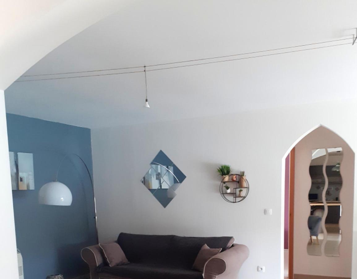 Villa Accueillante A Colonzelle Avec Piscine Privee المظهر الخارجي الصورة